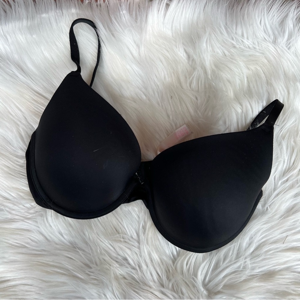 Victoia’s Secret Pink Black Push Up Bra